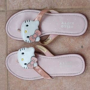 Hello Kitty Sandals 😺 🩴